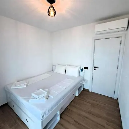 3-bedroom In Lozenets, Burgas, Bulgaria *