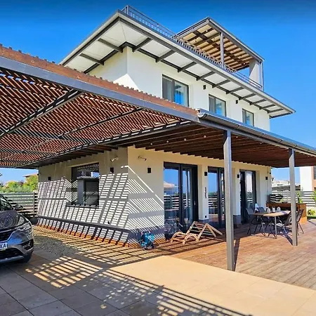 3-bedroom In Lozenets, Burgas, Bulgaria Vilă Lozeneț